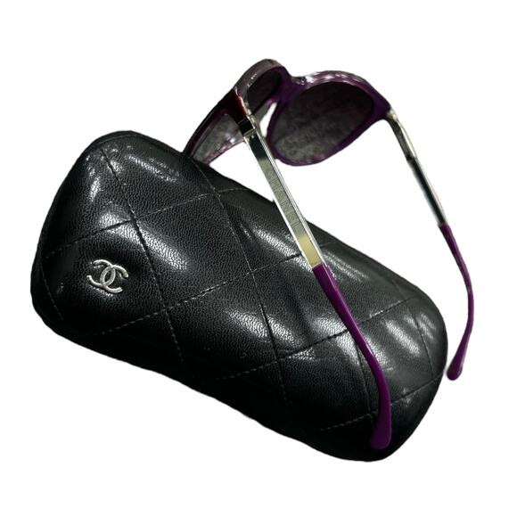 Chanel Women’s Sunglasses #5169 Logo Round Sunglasses in Purple